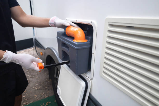 Best Portable toilet rental cost  in Fort Pierre, SD